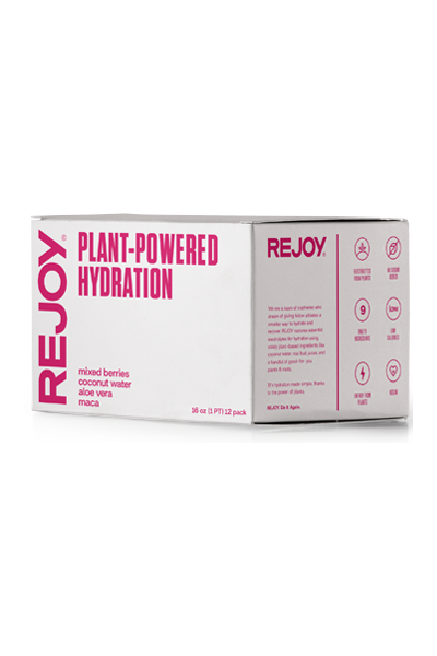 REJOY Mixed Berries & Maca is formulated with 9 plant-based ingredients = Strawberry, Blueberry, Raspberry, Lemon, Coconut Water, Aloe Vera, Coconut Water, Maca and Water. It’s low-calorie and thanks to Coconut water also high in plant-based electrolytes. Charged with natural energy from Maca, our plant-powered hydration replenishes everything an athlete needs